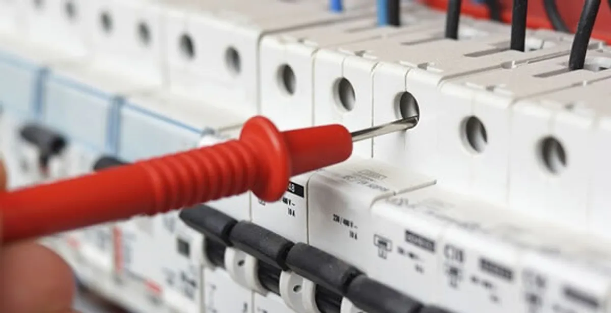 Electrical contractor testing circuit breakers during electrical repair in Rohnert Park, CA